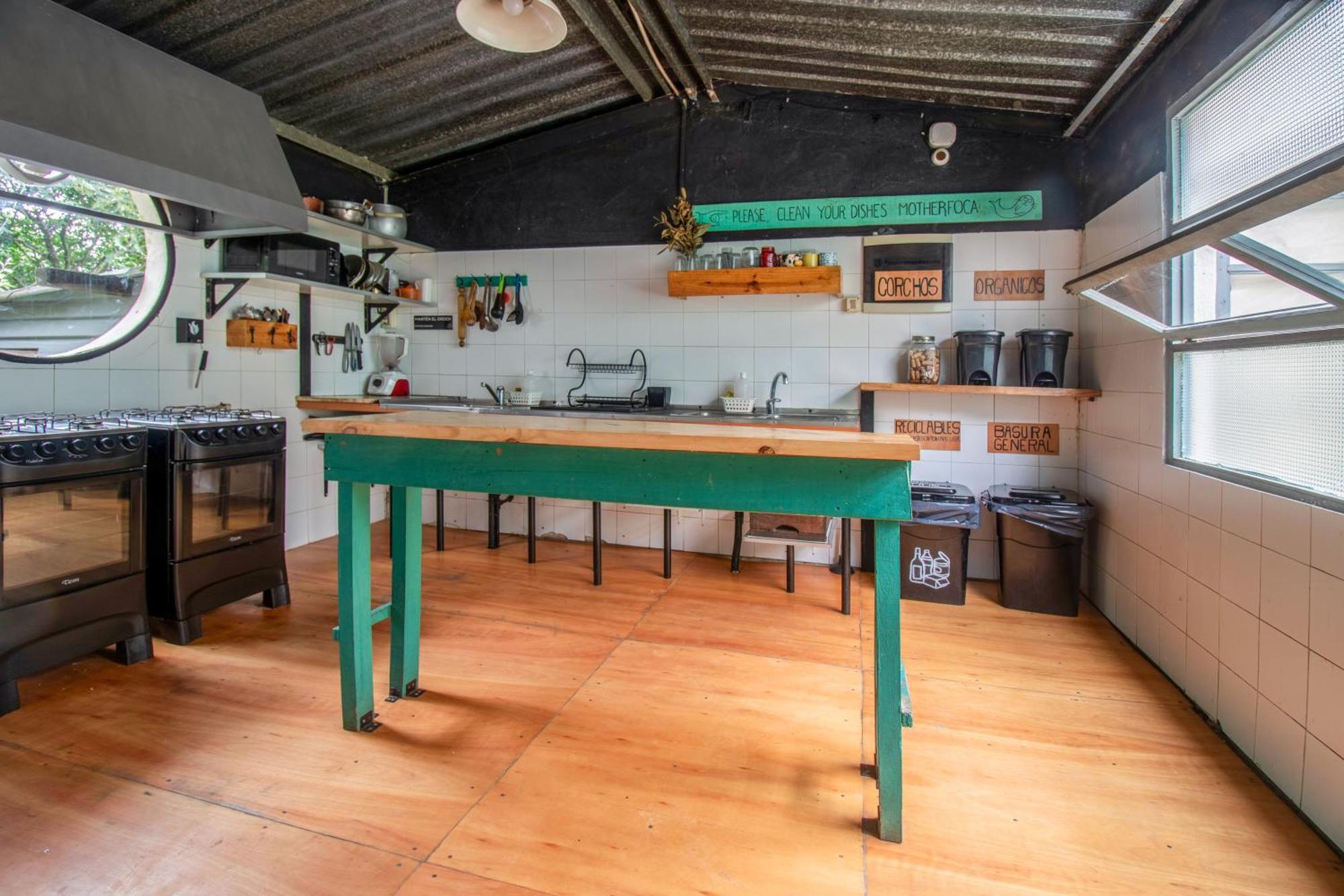 Albergue Mundaka Y Bar *