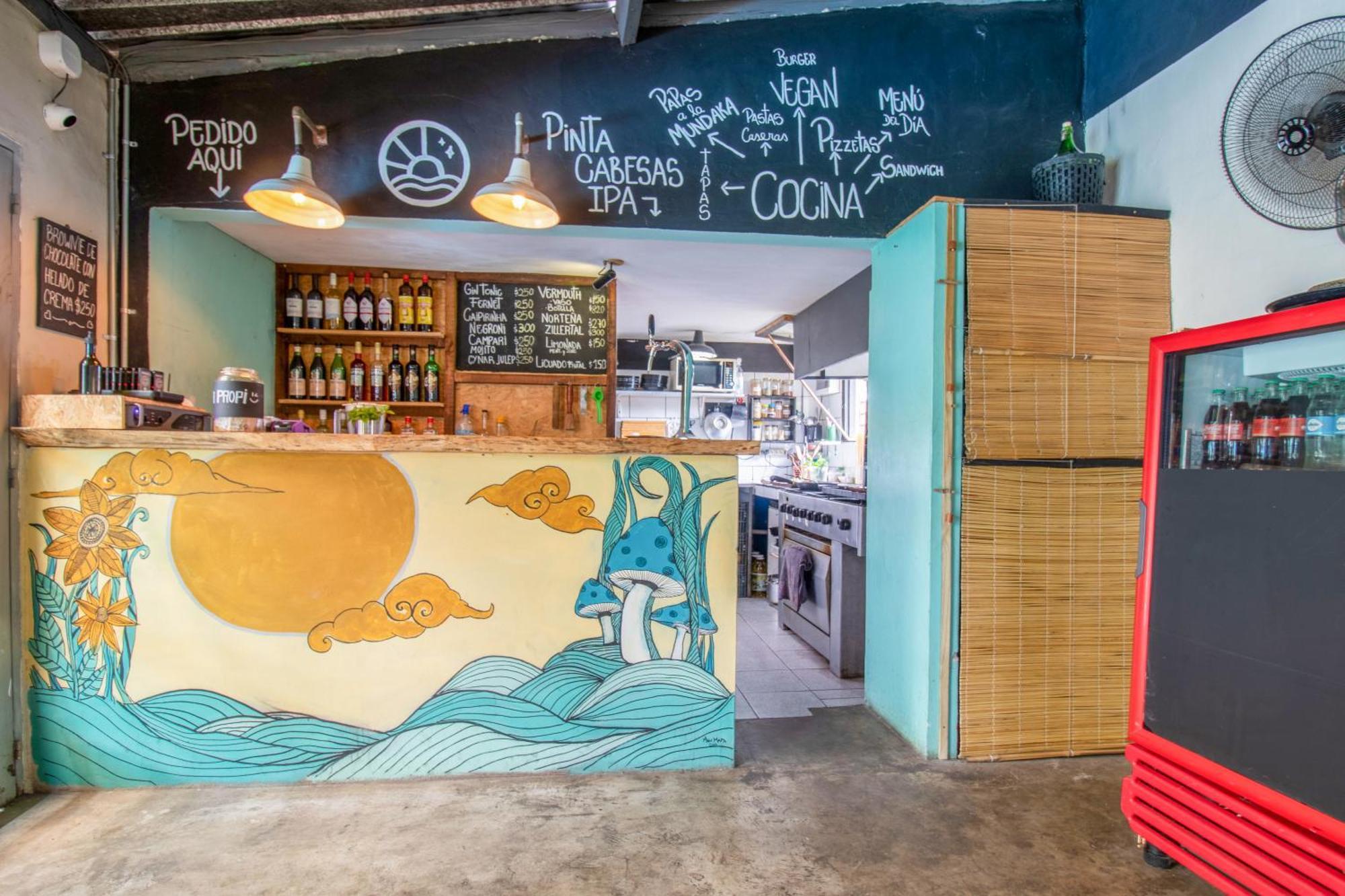 Mundaka Y Bar Hostal *